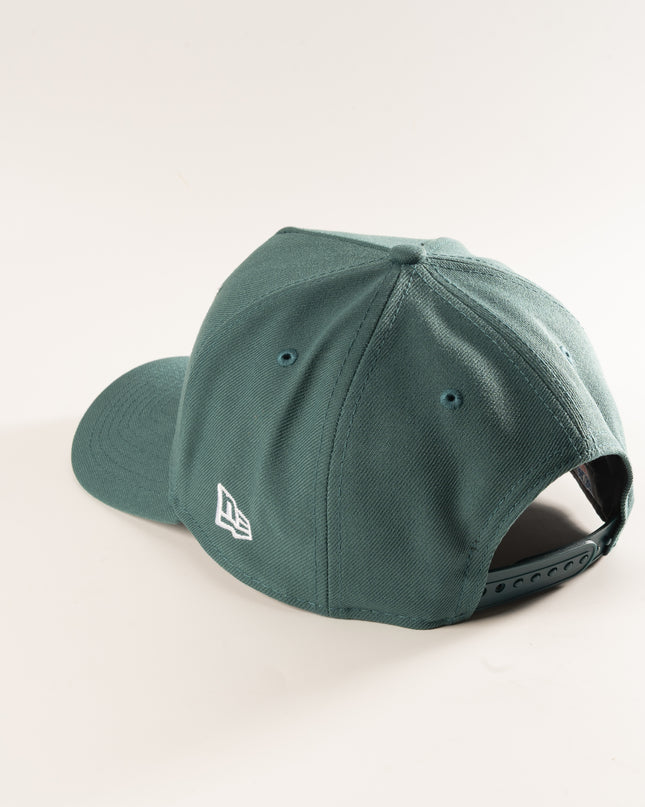 Philadelphia Eagles New Era 9Forty snapback cap in Green