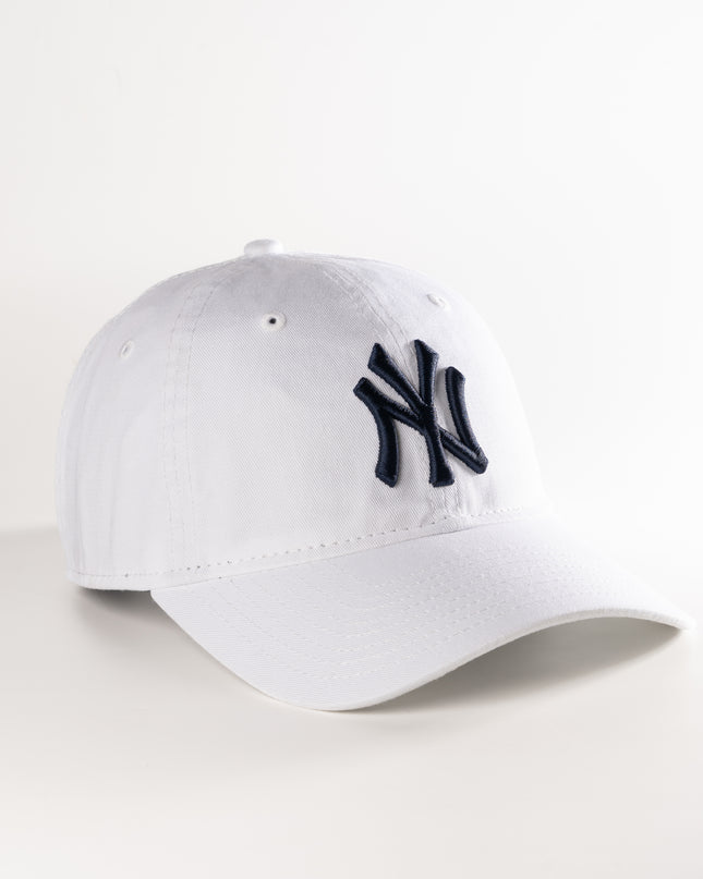 NEW YORK YANKEES OPTIC WHITE 9TWENTY ADJUSTABLE HAT