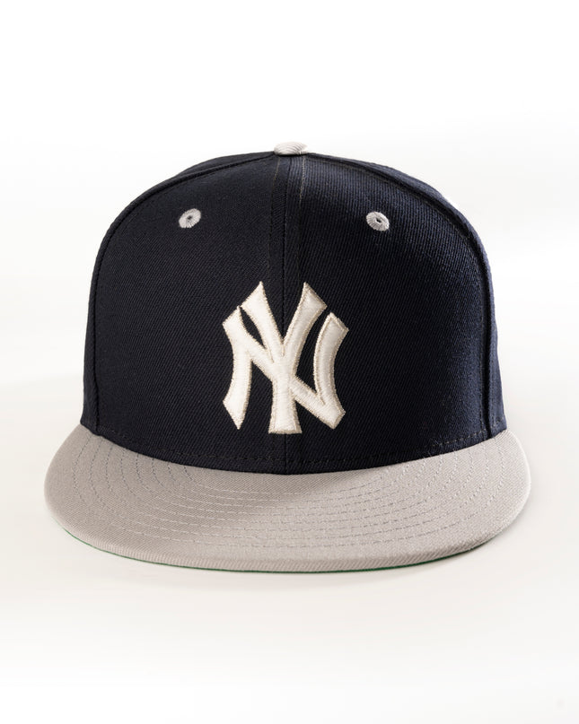 NEW YORK YANKEES EMPIRE STATE CUSTOM 59FIFTY FITTED HAT