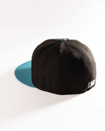 New Era Toronto Blue Jays 2Tone Pixel 59Fifty Fitted Hat MLB