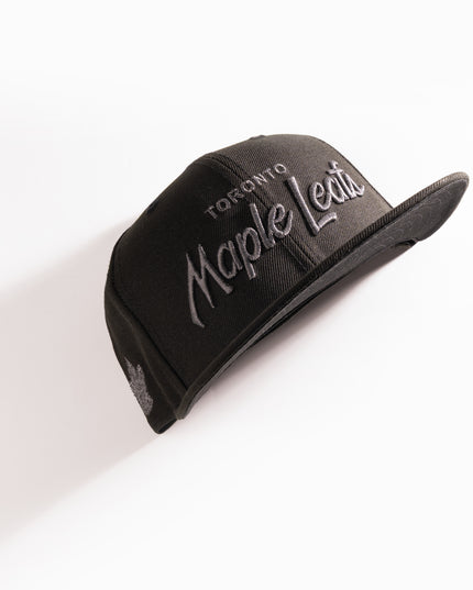 New Era Toronto Maple Leafs Metallic Black Pearl 59Fifty Fitted Hat NHL