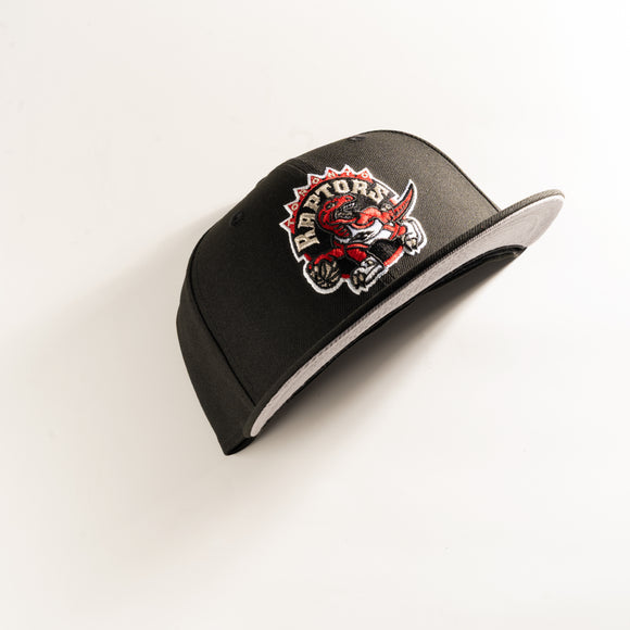 New Era Toronto Raptors OG Silver 59Fifty Fitted Hat
