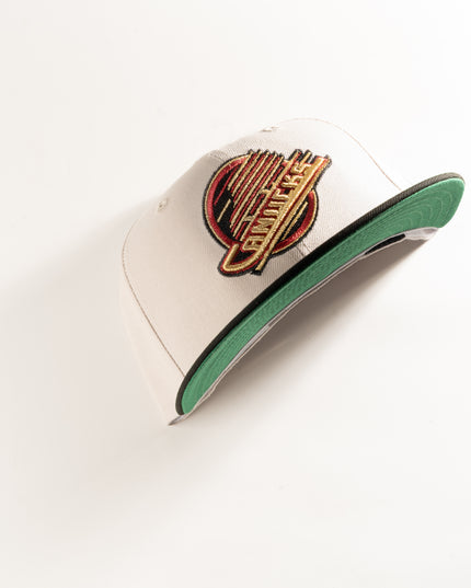 New Era Vancouver Canucks Metallic 59Fifty Fitted Hat