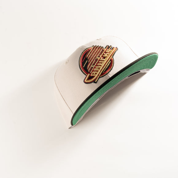 New Era Vancouver Canucks Metallic 59Fifty Fitted Hat