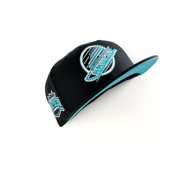 New Era Vancouver Canucks Tron 59Fifty Fitted Hat
