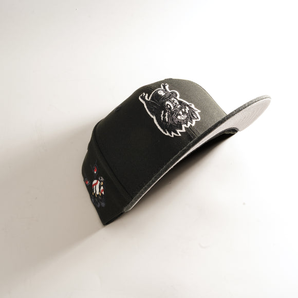 Black Ottawa Lynx 59Fifty fitted cap.